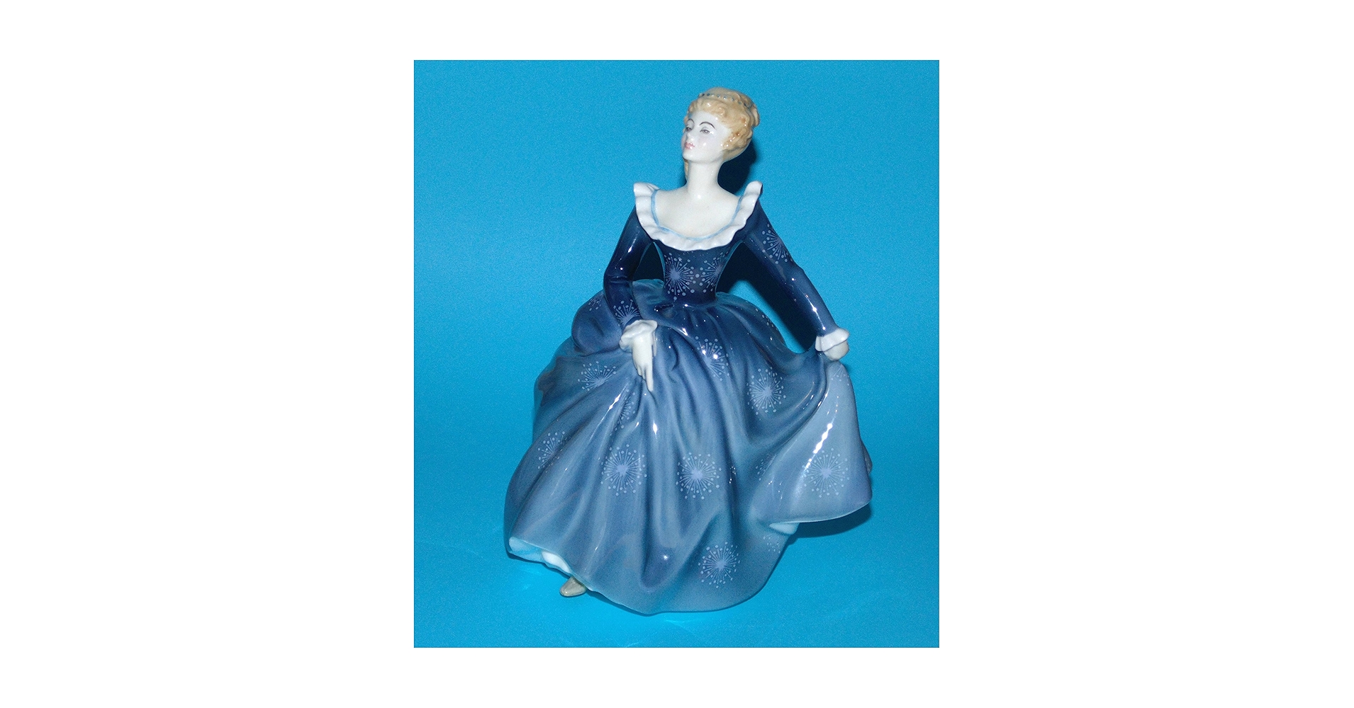 ロイヤル・ドルトン フィギュア フレグランス Fragrance HN 2334 ロイヤル・ドルトン フィギュア フレグランス Fragrance HN 2334